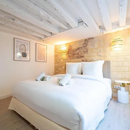 Mbm - Turenne باريس